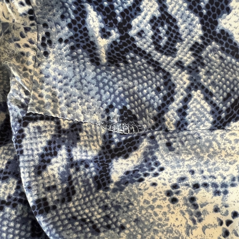 ePretty Blue Snake Print Fit n’ Flare Dress Size Large - Picture 3 of 11